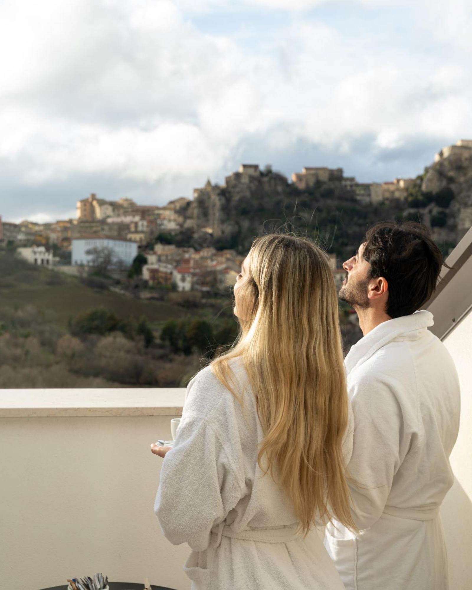 Domus Hotel Bagnoli Del Trigno Eksteriør bilde